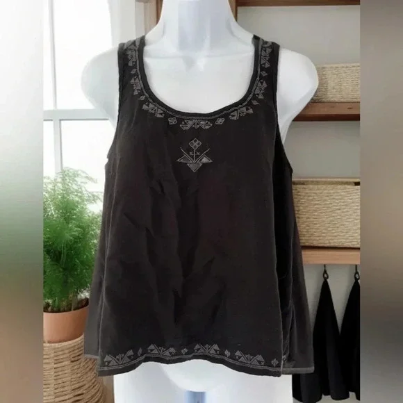 Roxy/ Black boho/ Embroidered/ Tank top/ Laser cut design/ Size US S - Picture 3 of 12